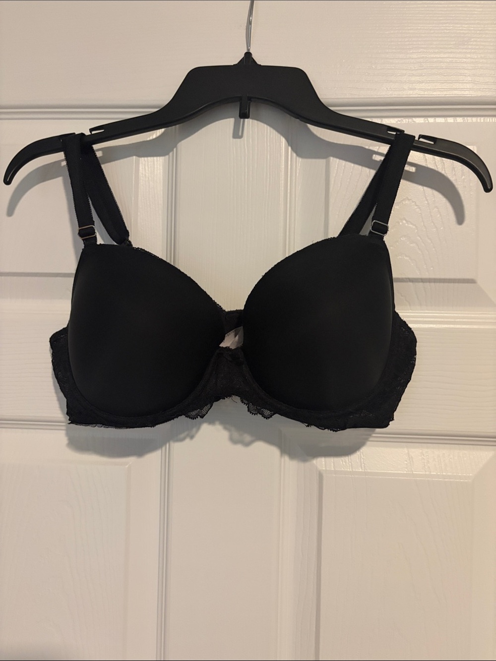 Victoria's Secret Black Smooth Lace-Trim Bra